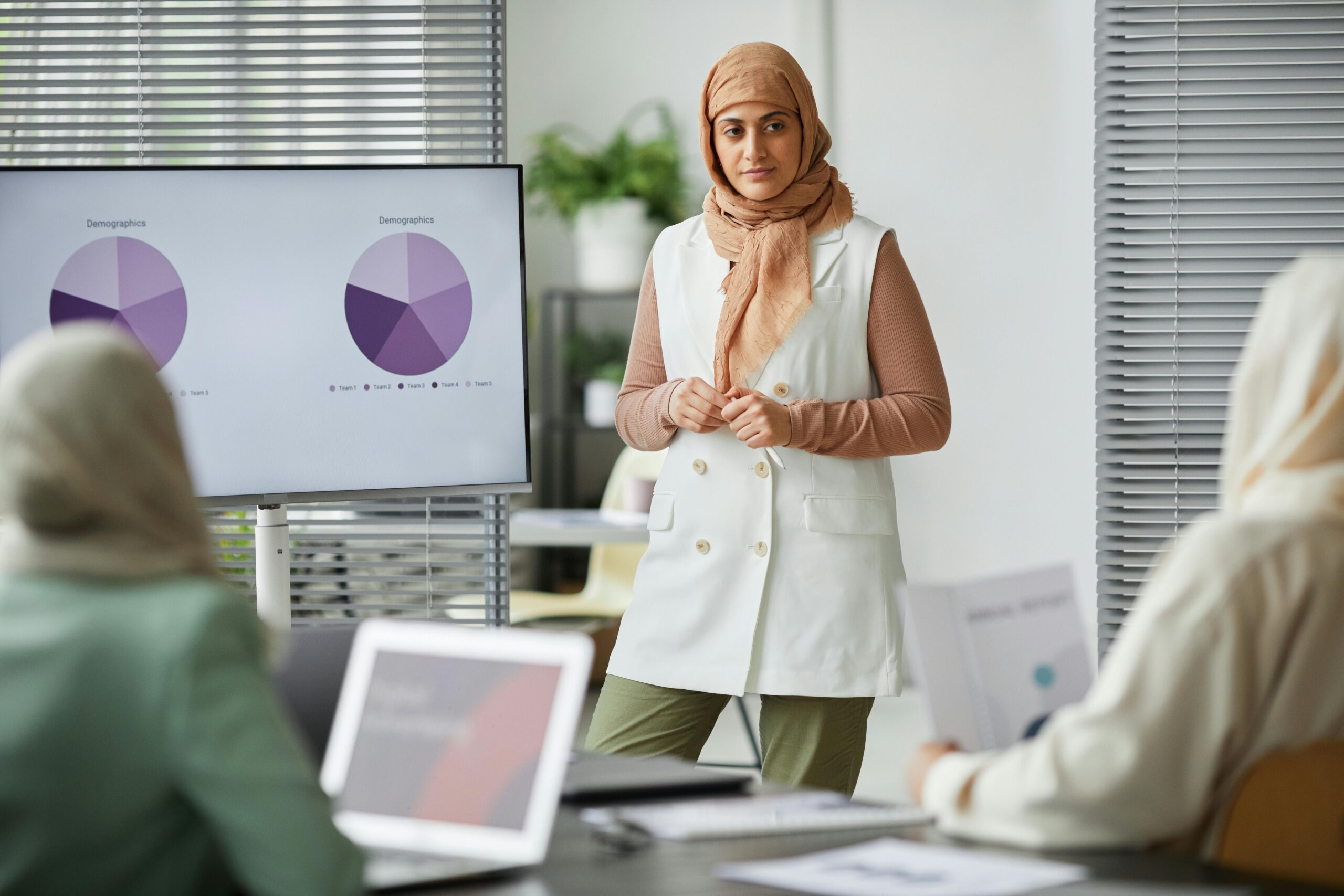 Kostenloses Stock Foto zu arbeiten, bildschirm, büro